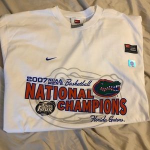 NWT Florida Gators 2007 NCAA Basketball Champs Tee